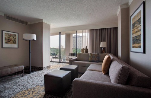 Downtown San Antonio Hotel | Marriott San Antonio Riverwalk