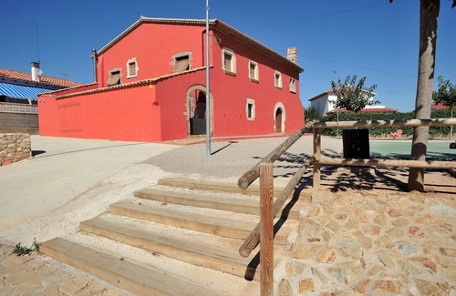 Banyeres del Penedés Cabaña | Masia Casa Roja para 5 personas