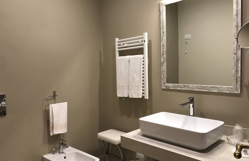 Monte di Pieta Hotel | Massimo Plaza Hotel