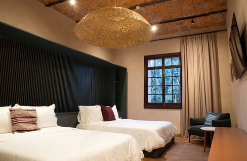 San Luis Potosí Hotel | Master queen suite