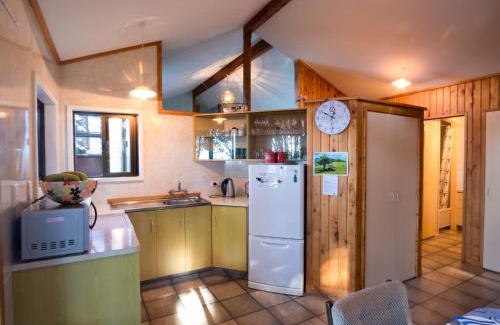 Collingwood Casa | Matai Cottage - Pakawau Bach