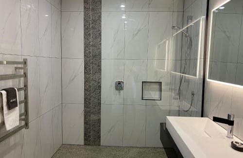 Matakana Hotel | Matakana Motel