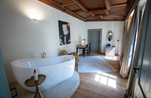 Innenstadt Hotel | Maxim Suites by Elias Holl