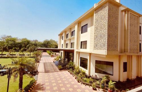 Sitapur Hotel | Mayur Hotel & Resort