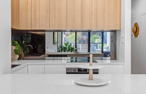 McCracken Apartamento | McCracken new boutique, 2 bed apartment, enchanted retreat, on golf Course