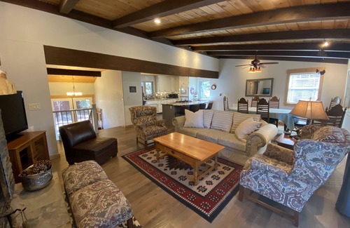 Country Club Estates Casa | Meadow Vale Lodge, Acogiendo con satisfacción para una familia, bosque Marco