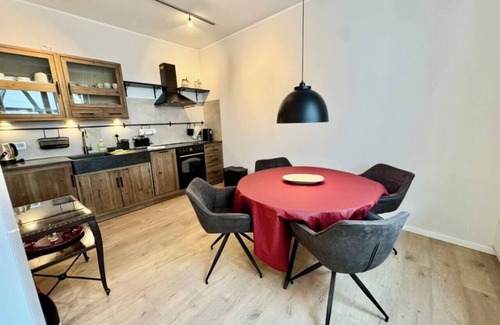 Celle Apartamento | MEL&BENS Balcony Suite | Old Town | Parking Option