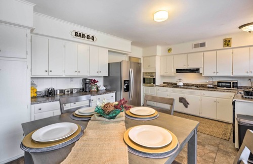 Whitehaven Casa | Memphis Vacation Rental - 1/2 Mi to Graceland