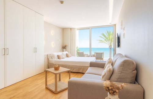 Playa Pobla de Farnals Hotel | Meraki Beach Hotel - Adults Only