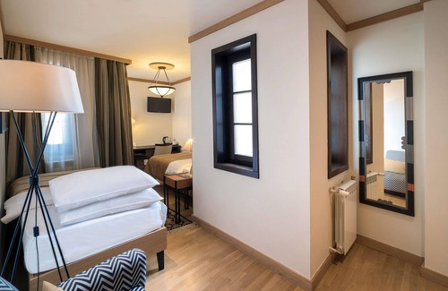 Vracar Hotel | Mercure Belgrade Excelsior