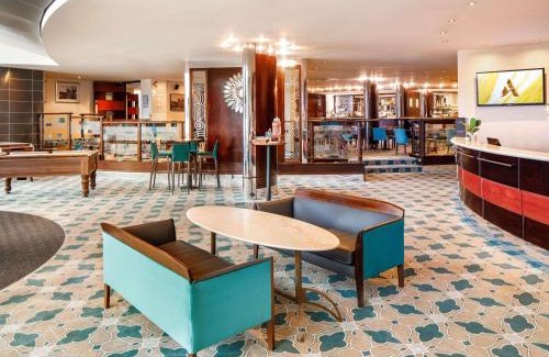 Chester Hotel | Mercure Chester Abbots Well Hotel