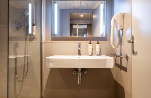 Meylan Hotel | Mercure Grenoble Meylan