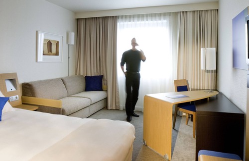 Le Blanc-Mesnil Hotel | Mercure Paris Le Bourget