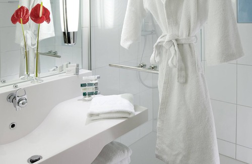 Le Blanc-Mesnil Hotel | Mercure Paris Le Bourget