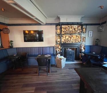 Widnes Hotel | Mersey view Hotel & Pub