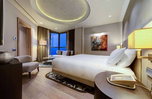 Yenisehir Hotel | Mersin HiltonSA