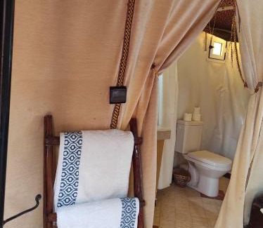 Rissani Apartamento | Merzouga Desert Experience Camp-Erg Chebbi Sunset & Camel Ride