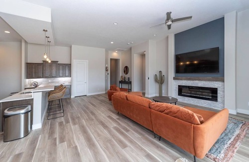 Mesquite Casa | Mesquite Retreat with great patio, pool, and putting green!