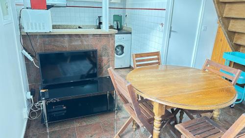 Drancy Centre Apartamento | MEZZANINE 17 Rue de la Fraternité DEUX CHAMBRES AVEC PARKING