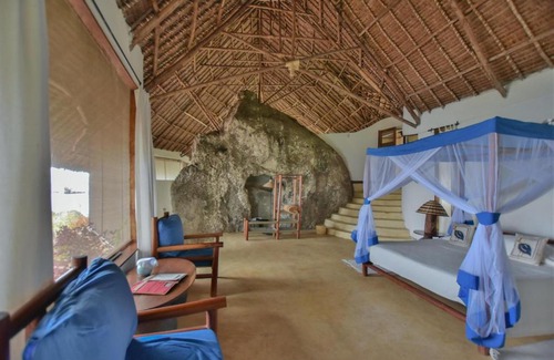 Ruma National Park Cabina | Mfangano Island Lodge