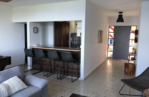 Camino Nuevo Casa | Mi Casita in the Mountains 5 Min from the beach! Breathtaking View!