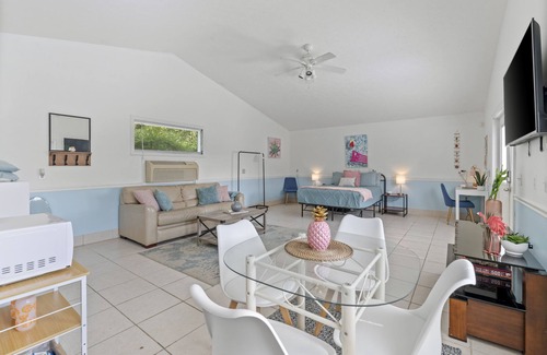 Lynn Haven Casa | Michigan