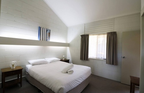 Merimbula Cabina | Micks Budget Accommodation on Fishpen