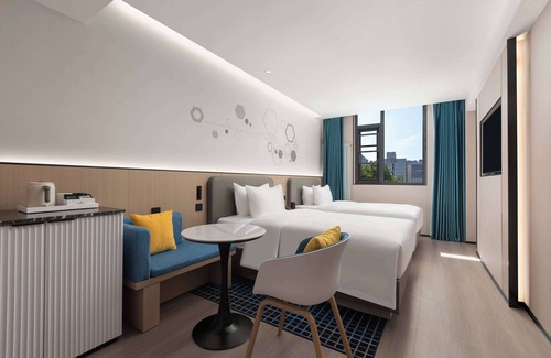 Beilin Hotel | Microtel By Wyndham Xian Beilin