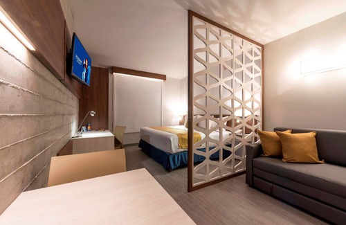 San Luis Potosí Hotel | Microtel Inn & Suites by Wyndham San Luis Potosi