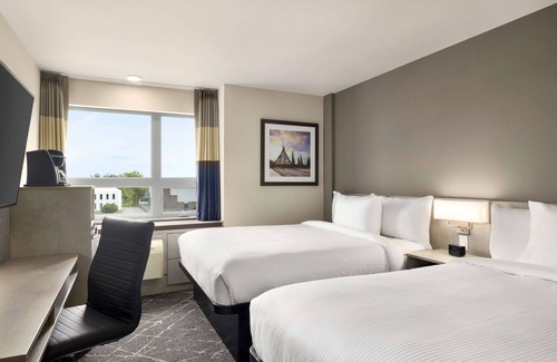 Dorval Hotel | Microtel Inn & Suites Montreal Airport - Dorval QC
