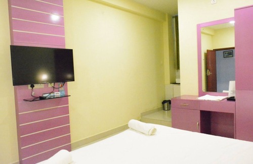 Valparai Hotel | Mediados de elevación Hill Station Stay