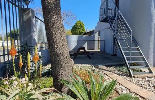 Secunda Casa | Middelbult Guesthouse by Heybert