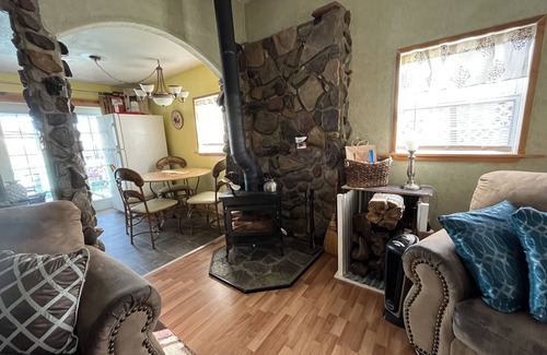 Tyrone Casa | Casa rural estilo centro de la ciudad