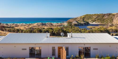 Duncan Casa | Middle River Beach House - East & West House