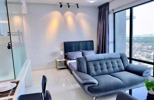 Central District Apartamento | MidValley Southkey Mosaic 6-9pax Netflix-SmartTV70inch