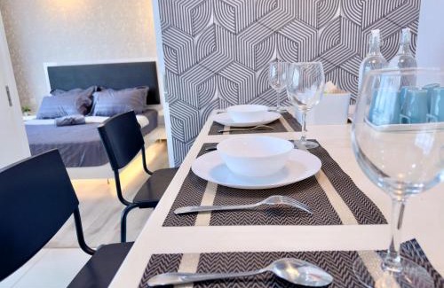 Central District Apartamento | MidValley Southkey Mosaic 6-9pax Netflix-SmartTV70inch