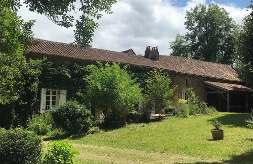Saint-Amand-de-Vergt Casa | MIGAYX, large Perigourdine farmhouse with swimming pool between Périgueux and Bergerac.