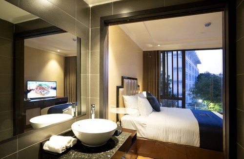 Hue City Centre Hotel | Millemmium Hue Hotel