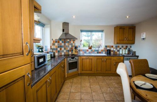 Malpas Cabina | Millmoor Farm Holidays