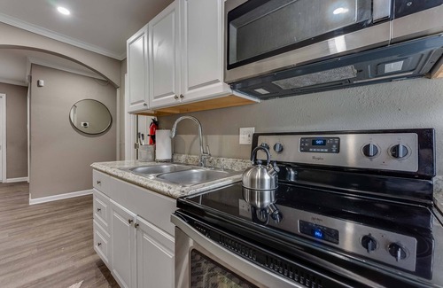 Pittsburgh Casa | Minutes from downtown - The Beltline Hideaway