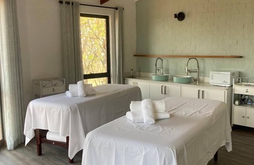 Mazowe Cabina | Miombo Mountain Lodge and Spa