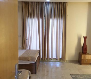 Village Road Hotel | Mirage Bay Resort & Agua Park