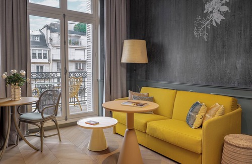 Ternes Hotel | Miss Fuller