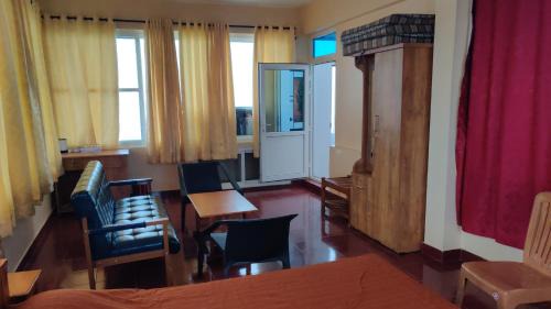 Meppadi Casa | Mist Valley-Valathoor