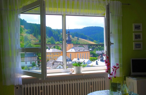 Ludwigsstadt Apartamento | Ubicado en el medio del apartamento Schiefergebirge con hermosas vistas.