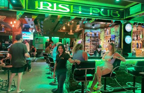 Chaweng City Center Hotel | Moby Dick Guesthouse