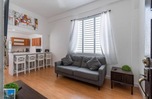 San Francisco Apartamento | Modern 2 Apartments 3-Bedroom - 10 Guests in historic Old San Juan