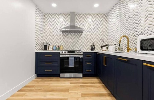 Lamanda Park Apartamento | Modern 2 Bedroom Apt.