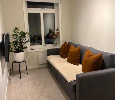 Toyen Apartamento | Modern 2BR Apt Near Oslo S - Sleeps 6, New & Cozy