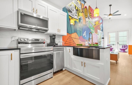 Union City Casa | Modern 2BR Micro Home Near ATL Airport – Cozy, Stylish, and Free WiFi